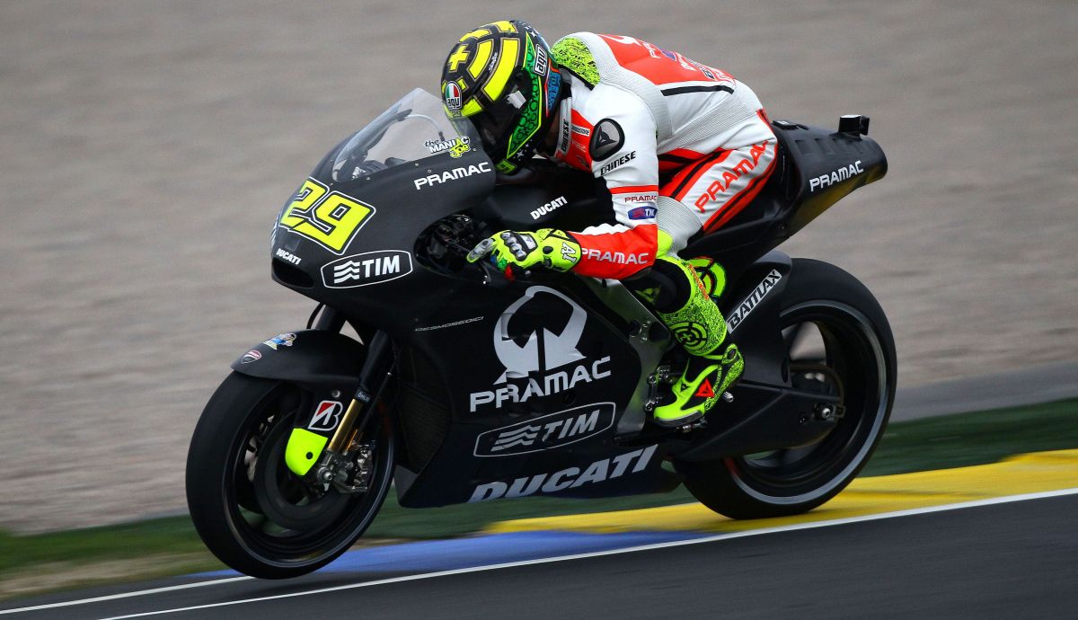 Andrea Iannone en su primer test con la Ducati del Pramac a finales de 2012 Andrea Iannone en su primer test con la Ducati del Pramac a finales de 2012