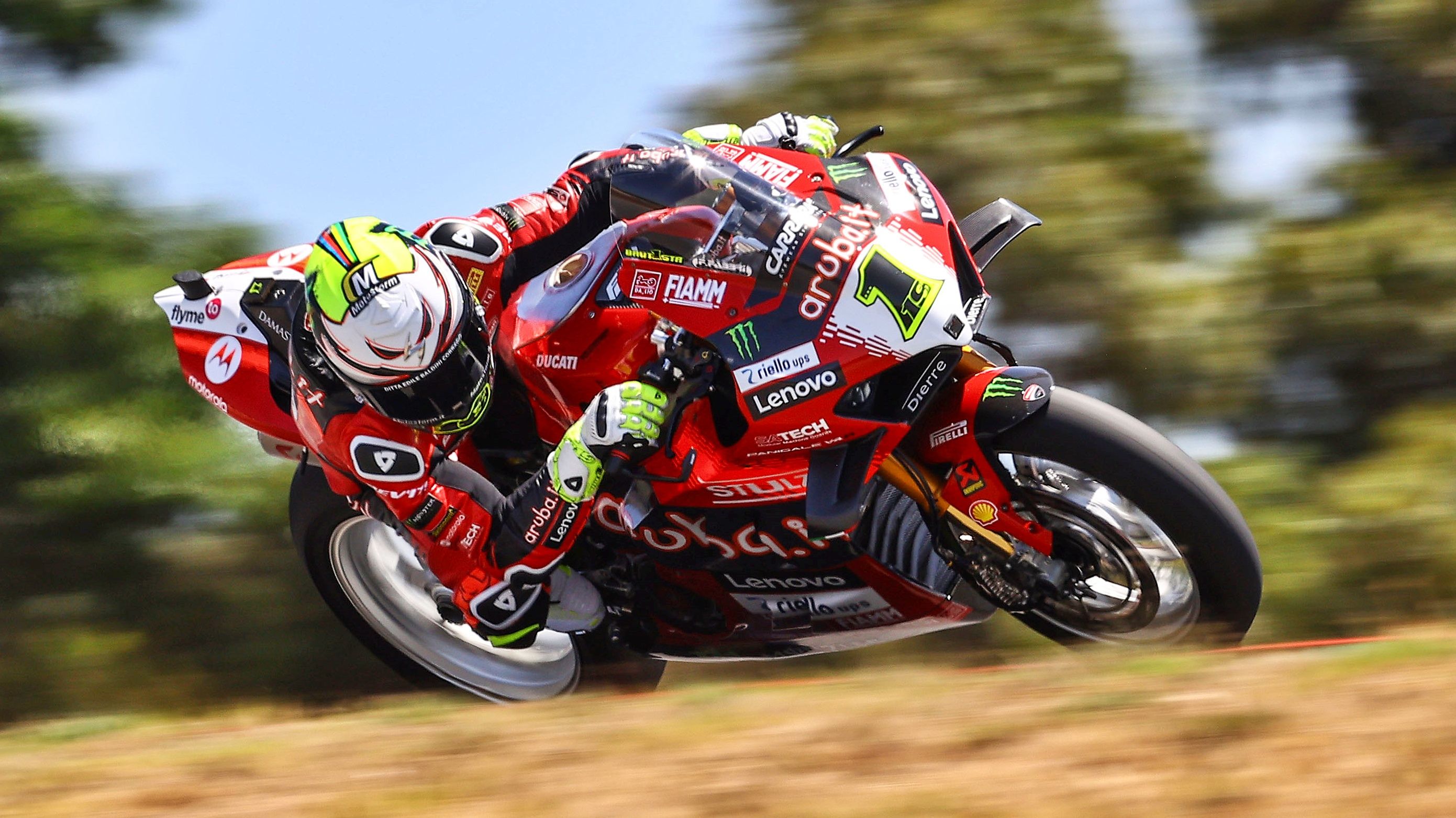 Alvaro Bautista ha terminado tercero en el Mundial de Superbike
