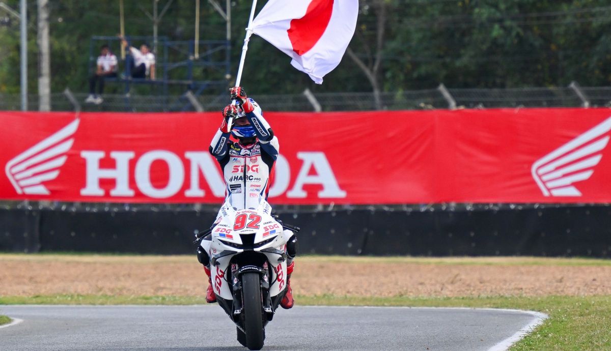 Yuki Kunii festeja el título del Asia Superbike 1000cc 2024 Yuki Kunii festeja el título del Asia Superbike 1000cc 2024