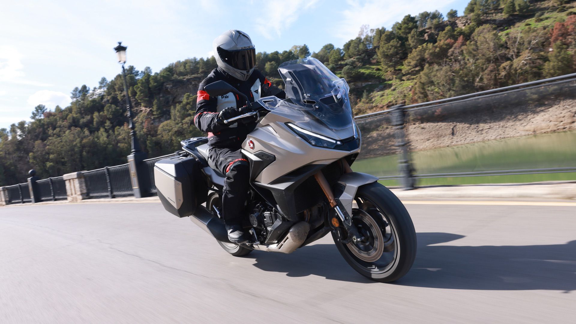 Honda NT1100 2025 Accion