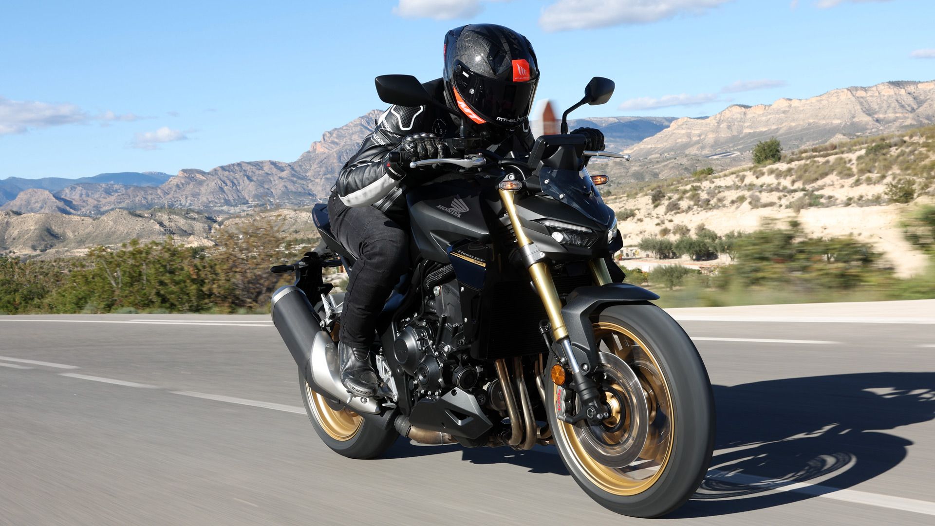Honda CB1000 Hornat SP 2025 Accion (11)
