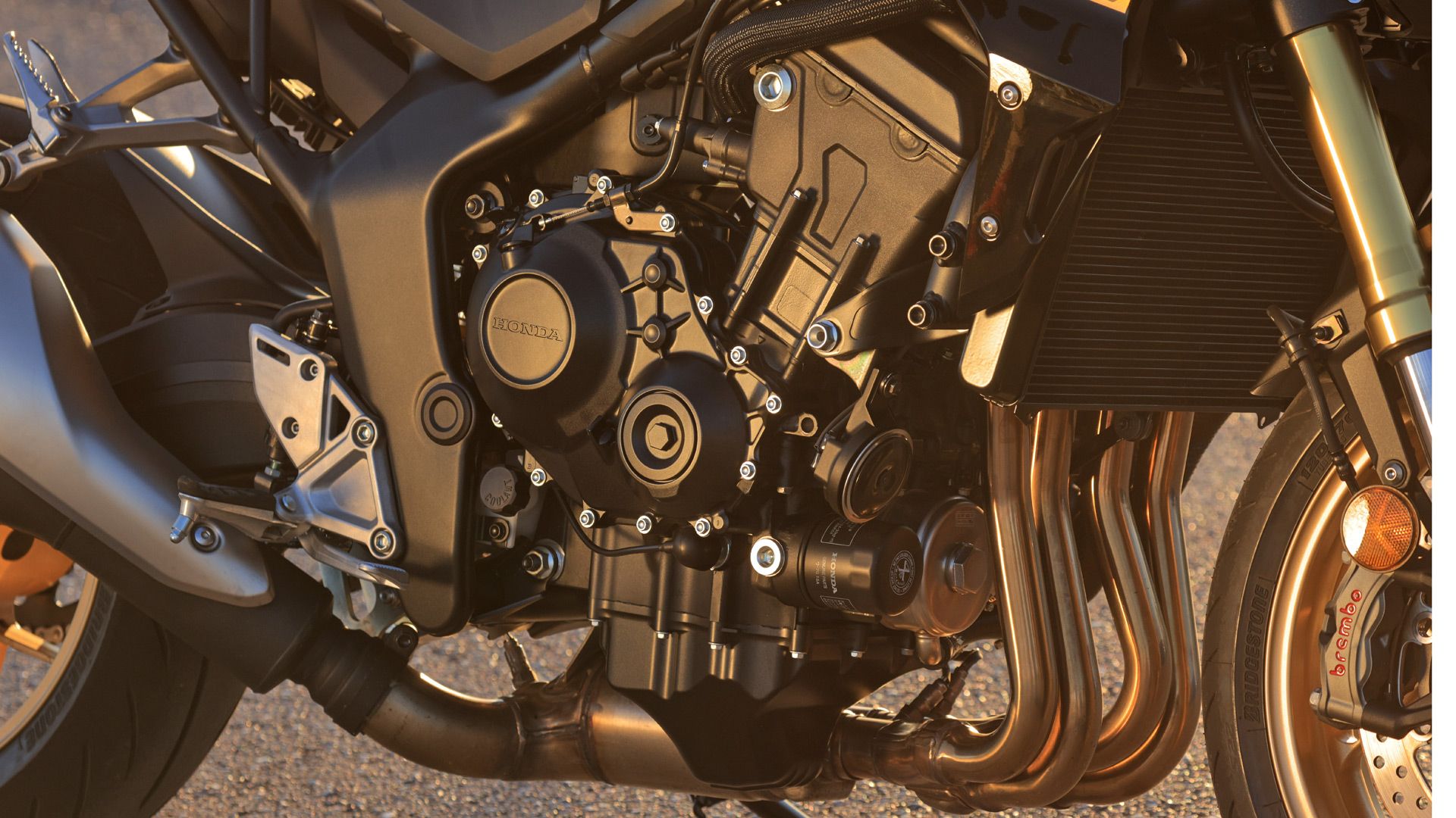 Honda CB1000 Hornet SP 2025 Detalles (1)