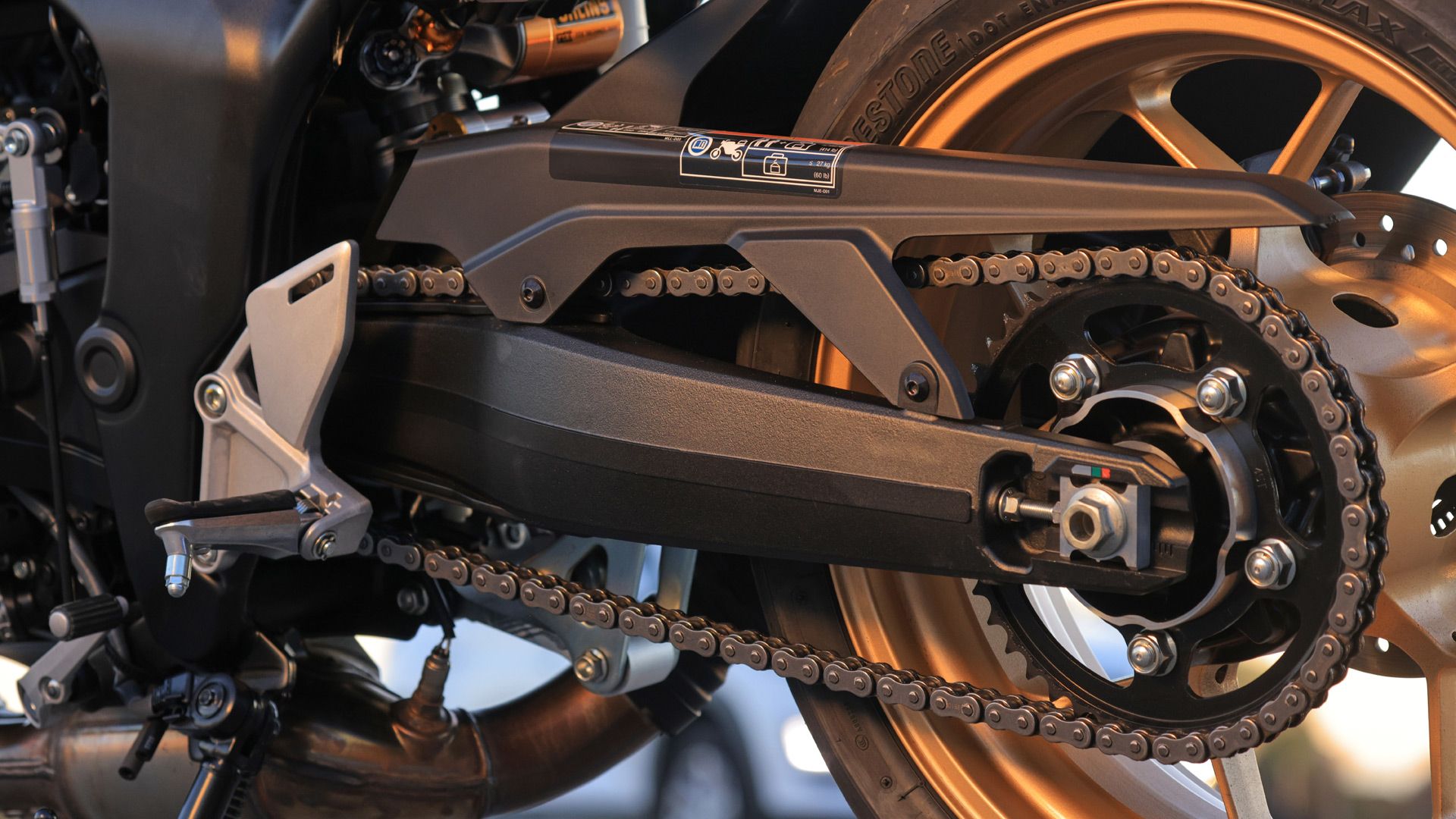 Honda CB1000 Hornet SP 2025 Detalles (9)