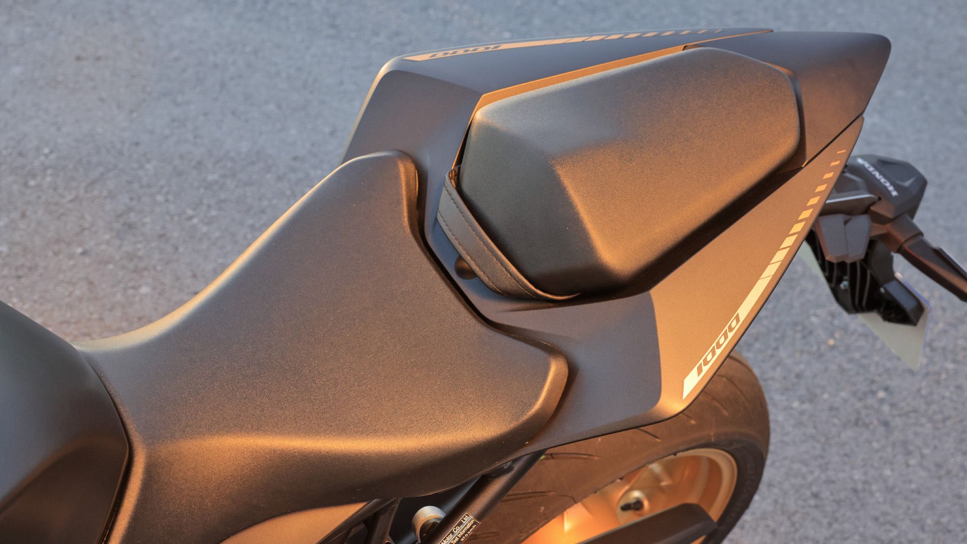 Honda CB1000 Hornet SP 2025 Detalles (10)
