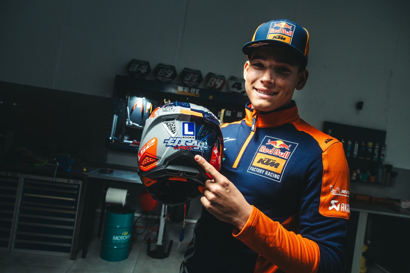 Fotos Edgard Canet piloto Red Bull KTM Factory Racing