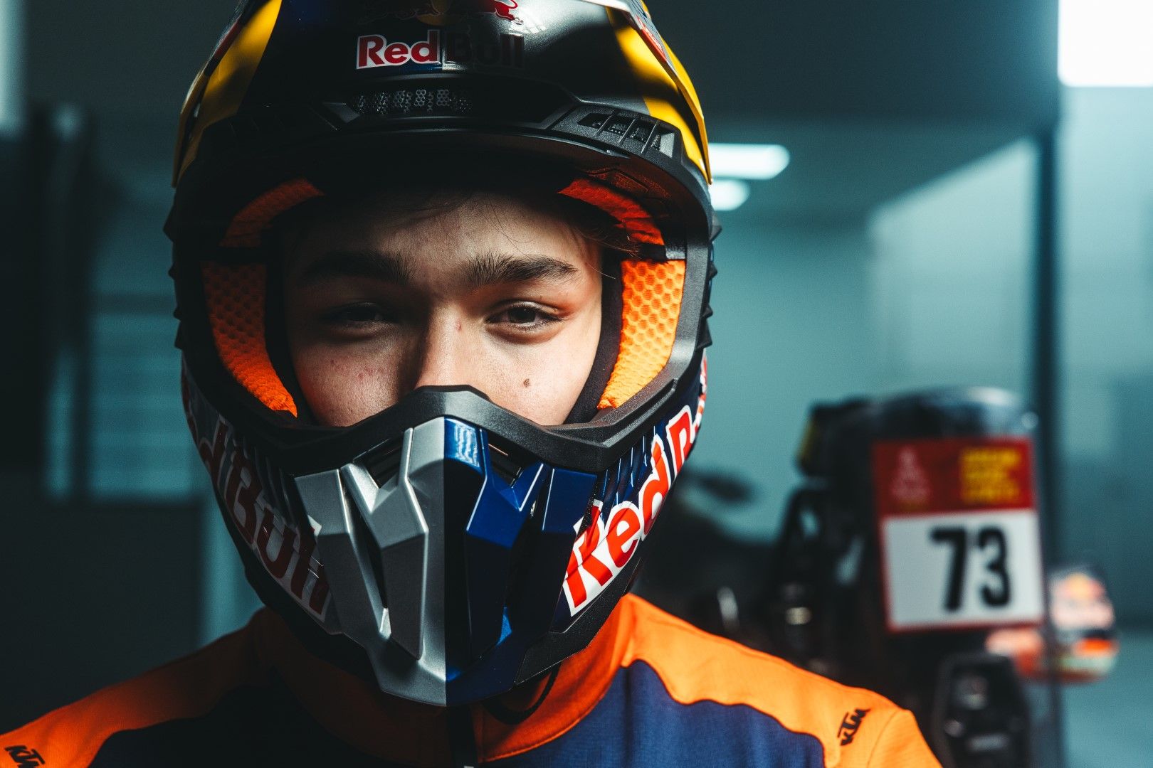 Fotos Edgard Canet piloto Red Bull KTM Factory Racing