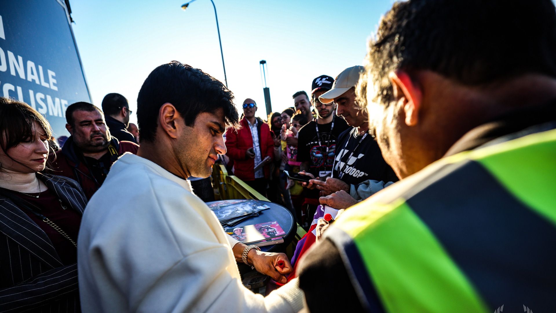 Gala FIM 2024 Jorge Autografos