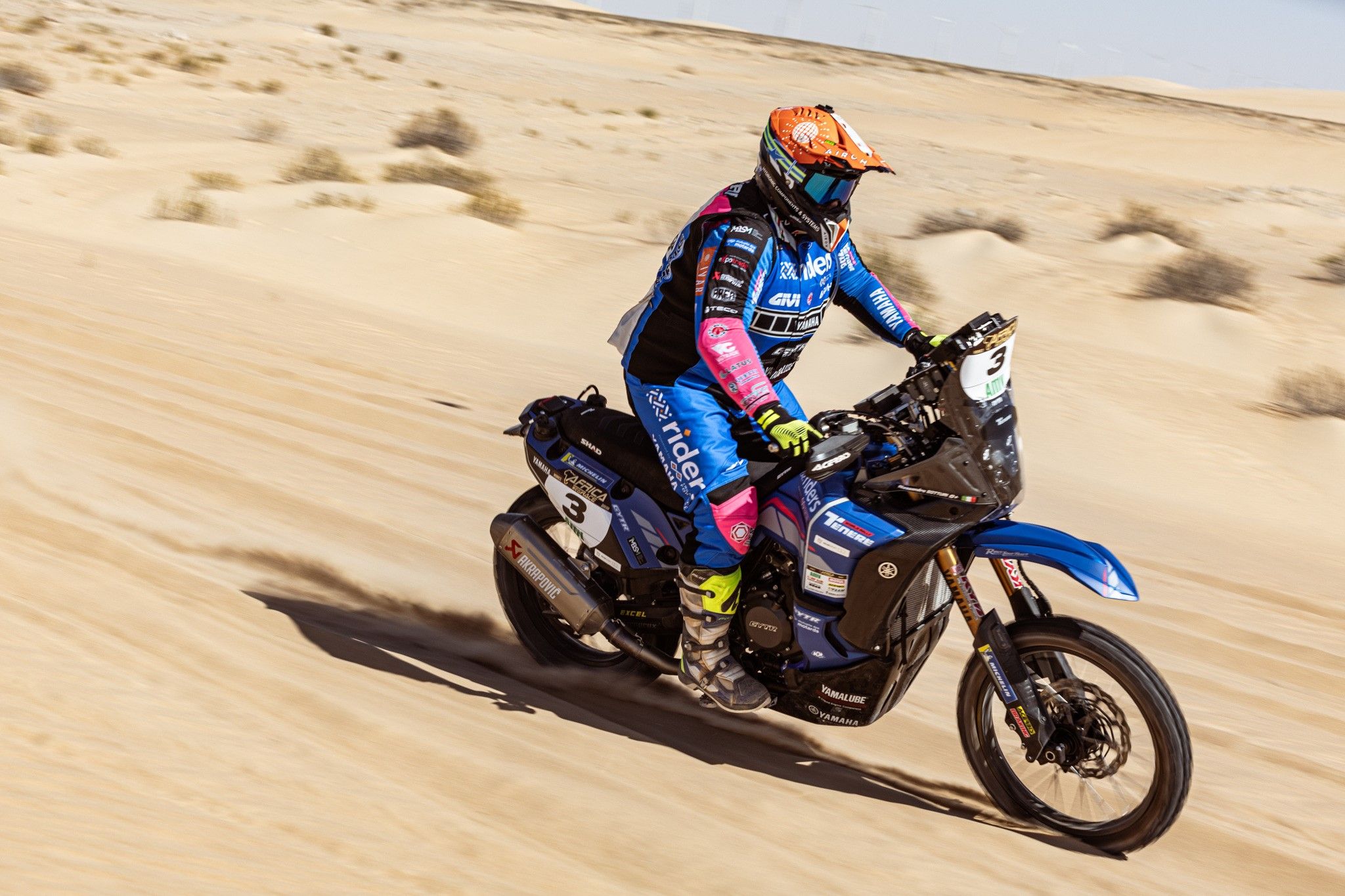 Africa Eco Race 2025. Tras la etapa de descanso Yamaha manda sobre Aprilia. Joan Pedrero (HD), sexto