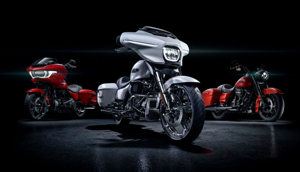  Touring Group 