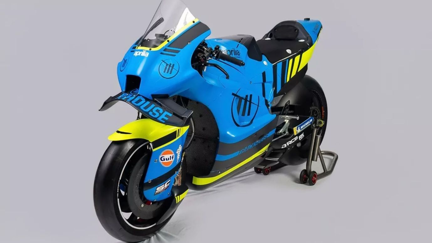 La Aprilia RS GP del Trackhouse Racing que llevarán Raúl Fernández y Ai Ogura en MotoGP 2025