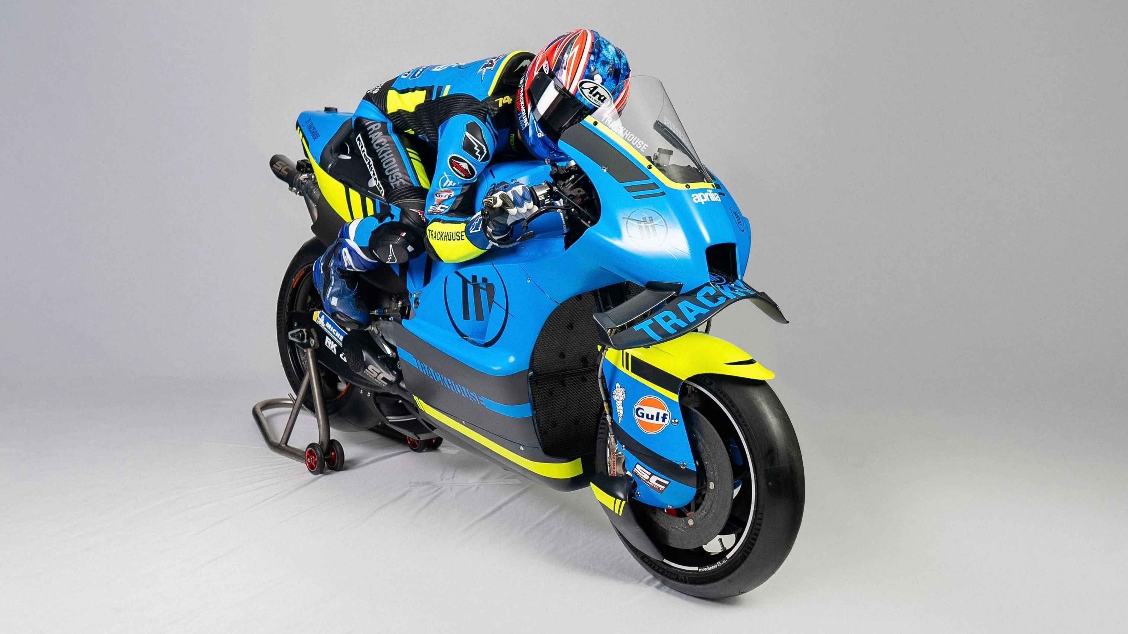 Aprilia RS GP Trackhouse MotoGP 2025 Raúl Fernández Ai Ogura 10