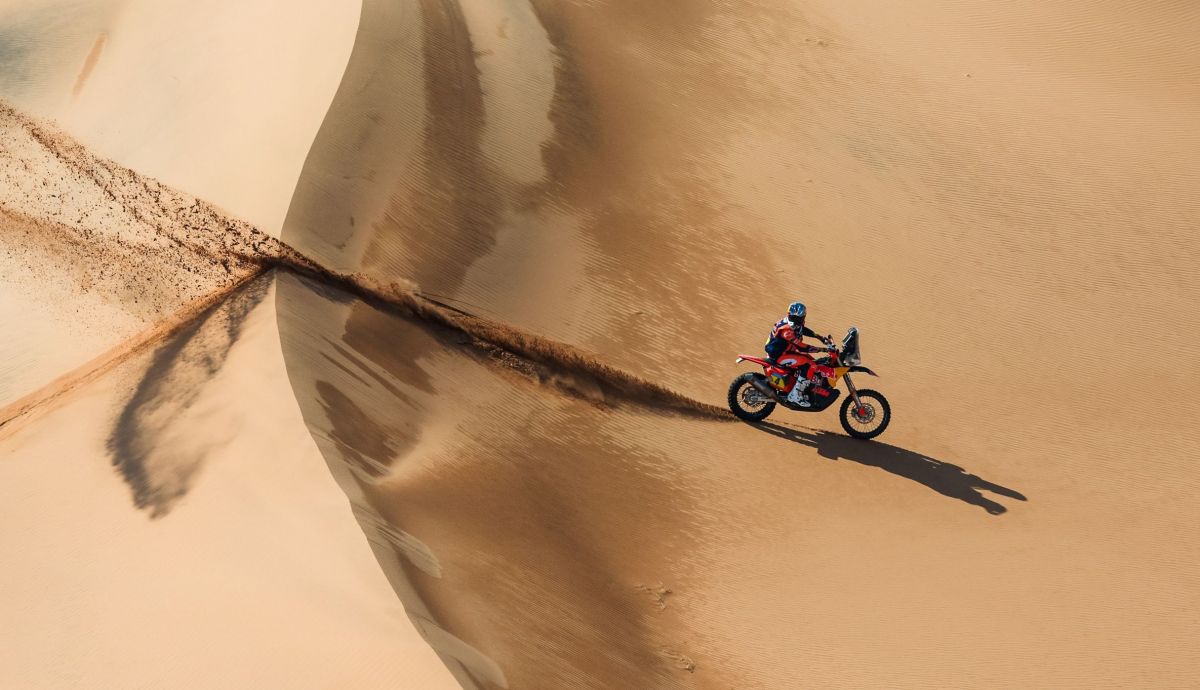 Daniel Sanders ha gestionado bien su ventaja y acaricia el triunfo final del Dakar 2025 Daniel Sanders ha gestionado bien su ventaja y acaricia el triunfo final del Dakar 2025