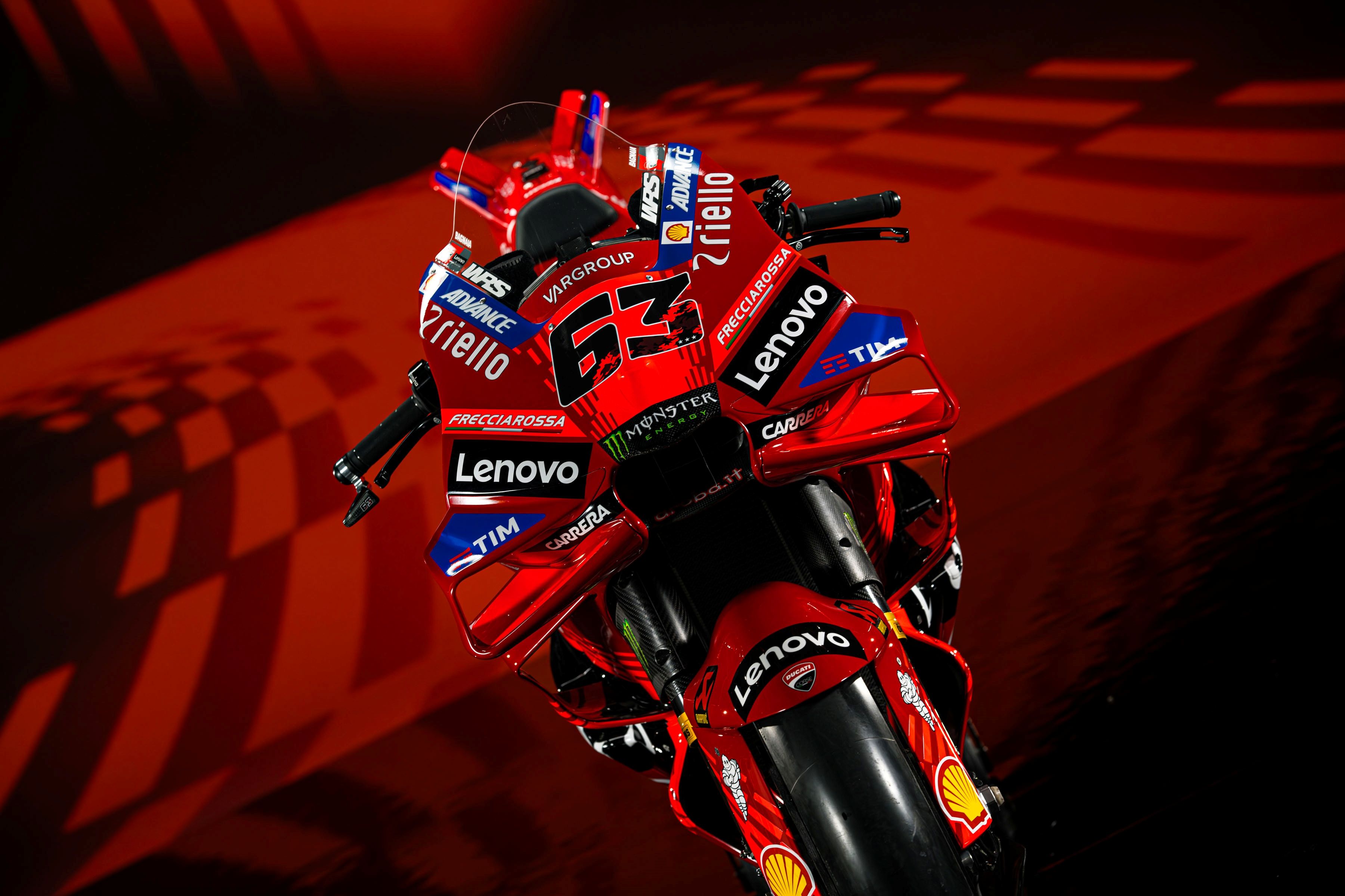 Ducati Desmosedici GP25 Lenovo MotoGP 2025 Pecco Bagnaia Marc Márquez 18