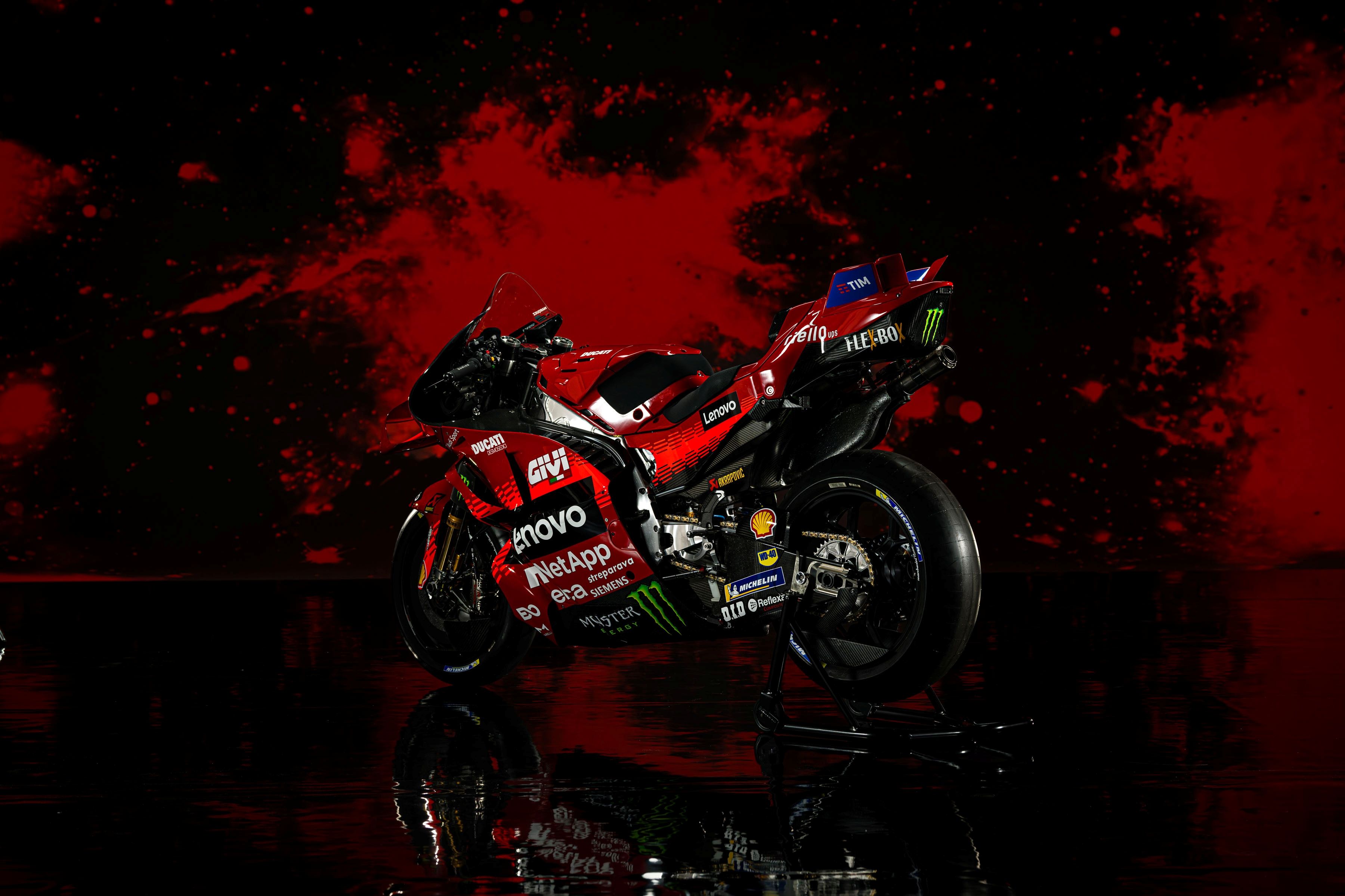 Ducati Desmosedici GP25 Lenovo MotoGP 2025 Pecco Bagnaia Marc Márquez 20