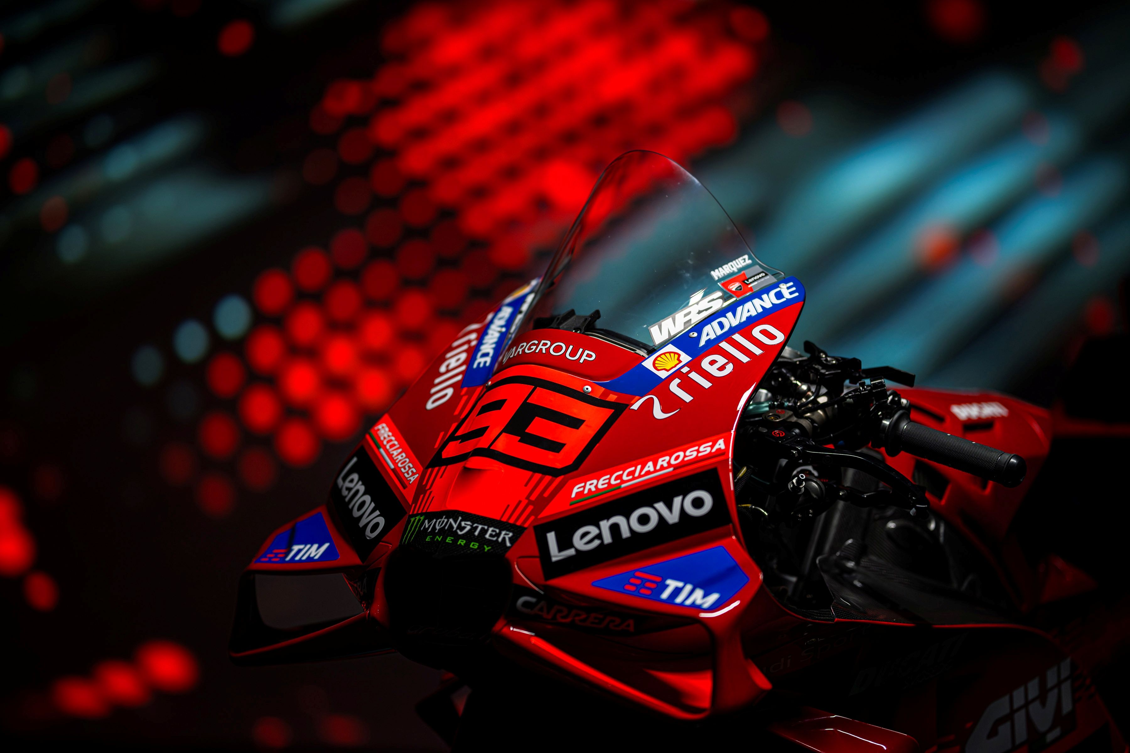 Ducati Desmosedici GP25 Lenovo MotoGP 2025 Pecco Bagnaia Marc Márquez 49