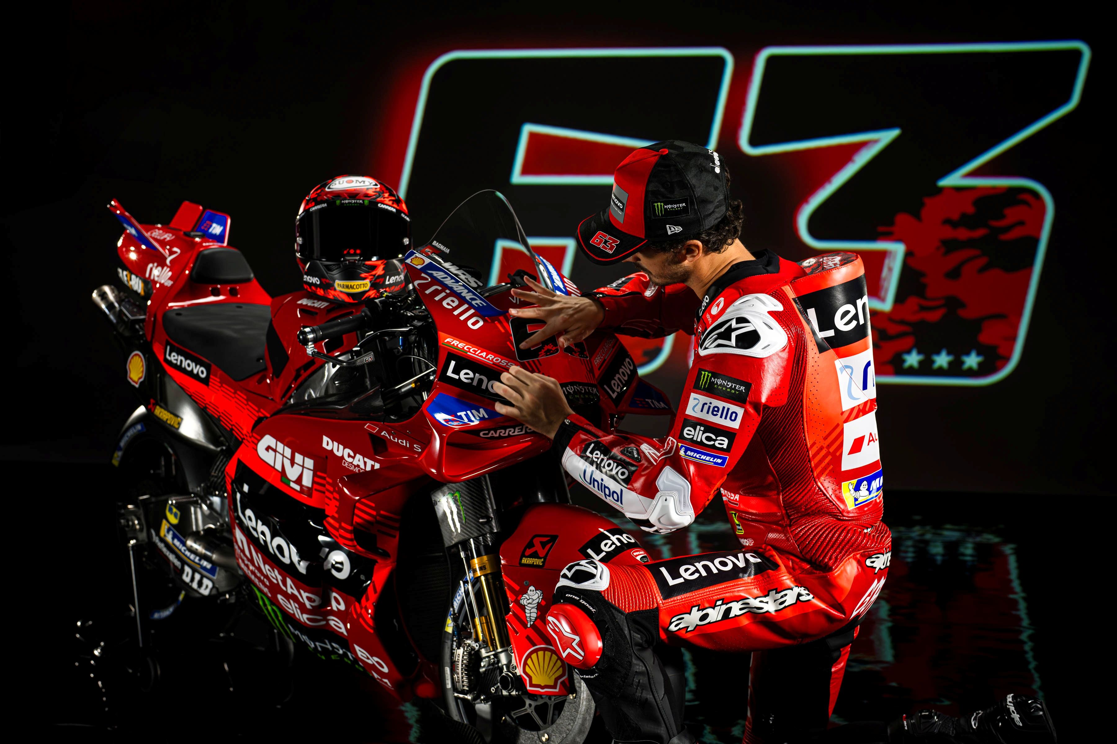 Ducati Desmosedici GP25 Lenovo MotoGP 2025 Pecco Bagnaia Marc Márquez 53