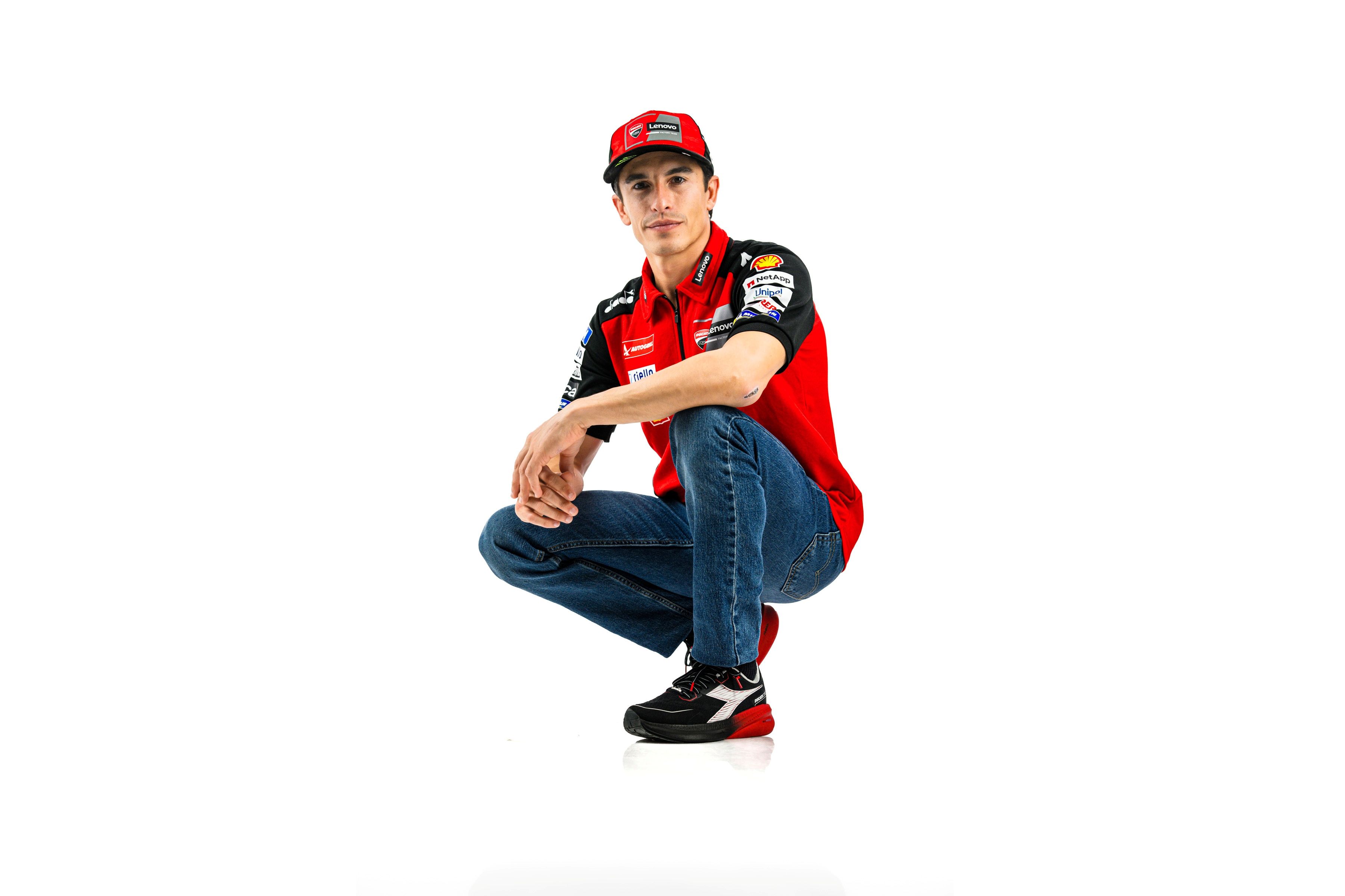 Ducati Desmosedici GP25 Lenovo MotoGP 2025 Pecco Bagnaia Marc Márquez 72