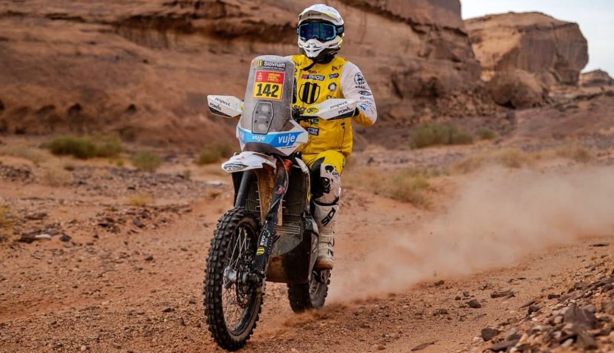 Stefan Svitko ha vuelto a colarse en el top 10 en el Dakar 2025 Stefan Svitko ha vuelto a colarse en el top 10 en el Dakar 2025