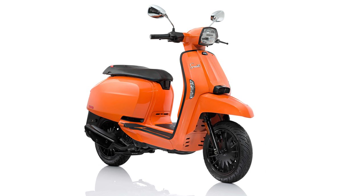 Lambretta V125 Special Flex (naranja vertical) copia