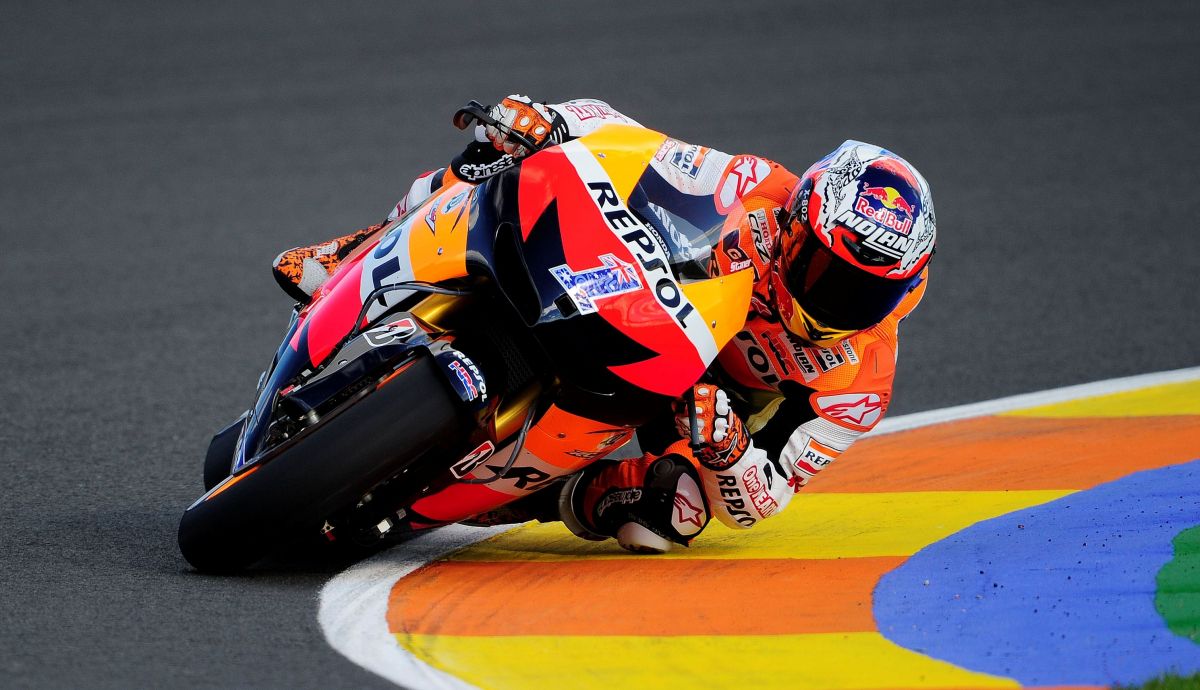 Casey Stoner quiso despedirse como campeón pero no pudo retener la corona