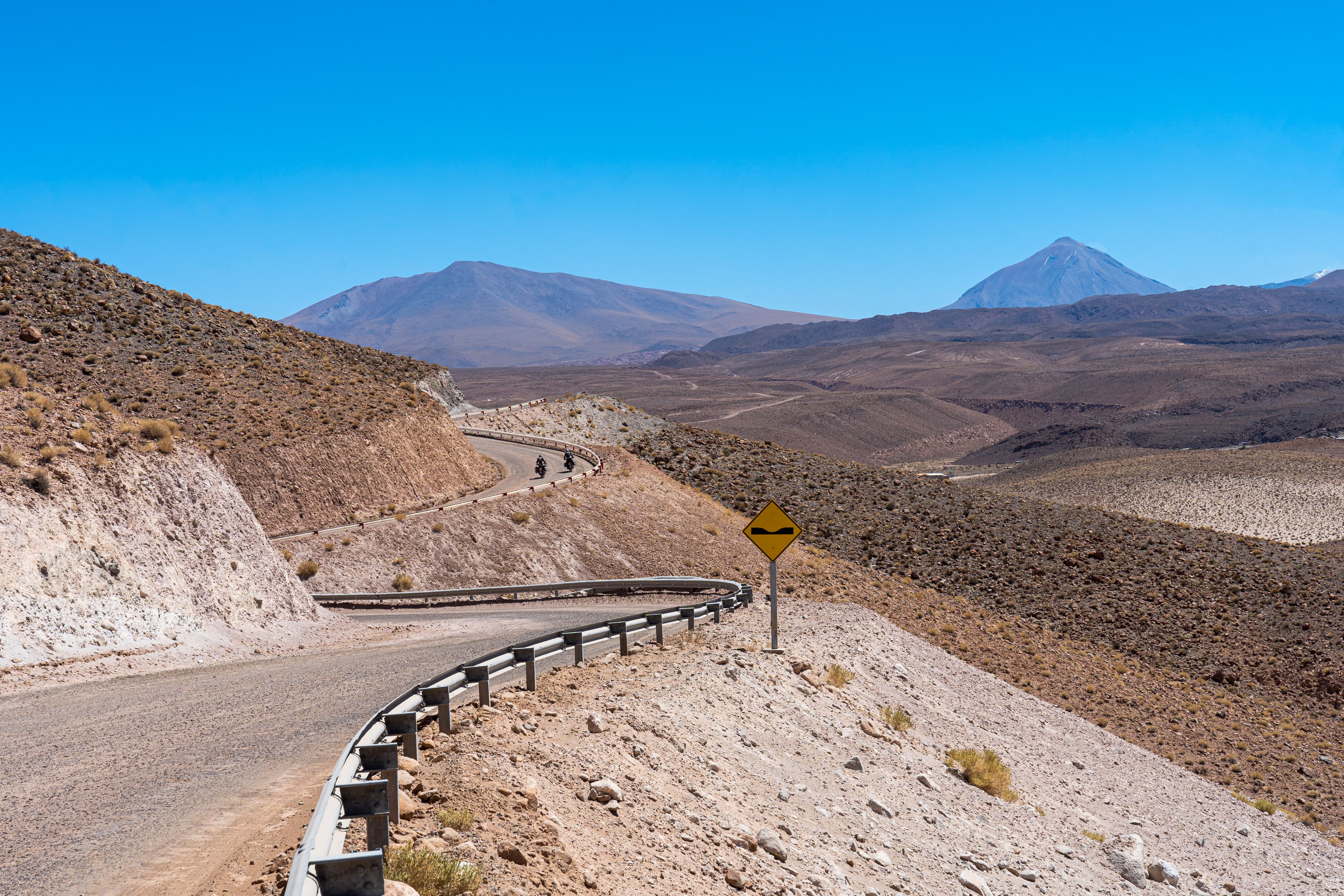 Viaje en moto por el desierto de Atacama