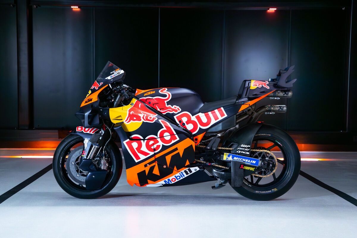 KTM RC16 Red Bull Factory MotoGP 2025 Brad Binder Pedro Acosta 16