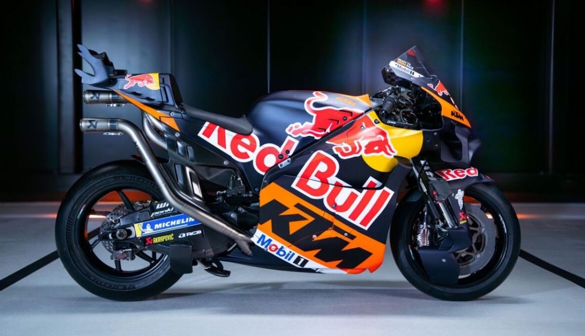 KTM RC16 Red Bull Factory MotoGP 2025 Brad Binder Pedro Acosta 19