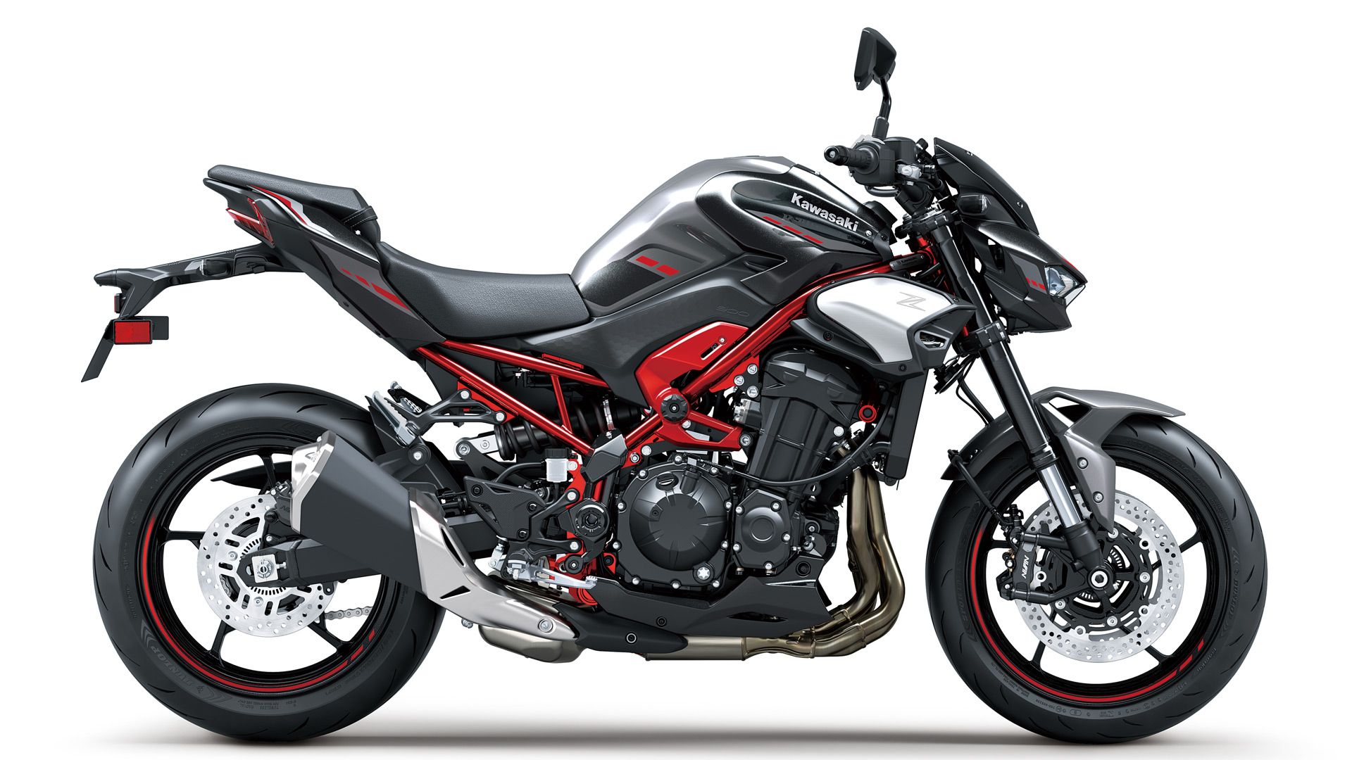 Kawasaki Z900 2025 Estudio (18)