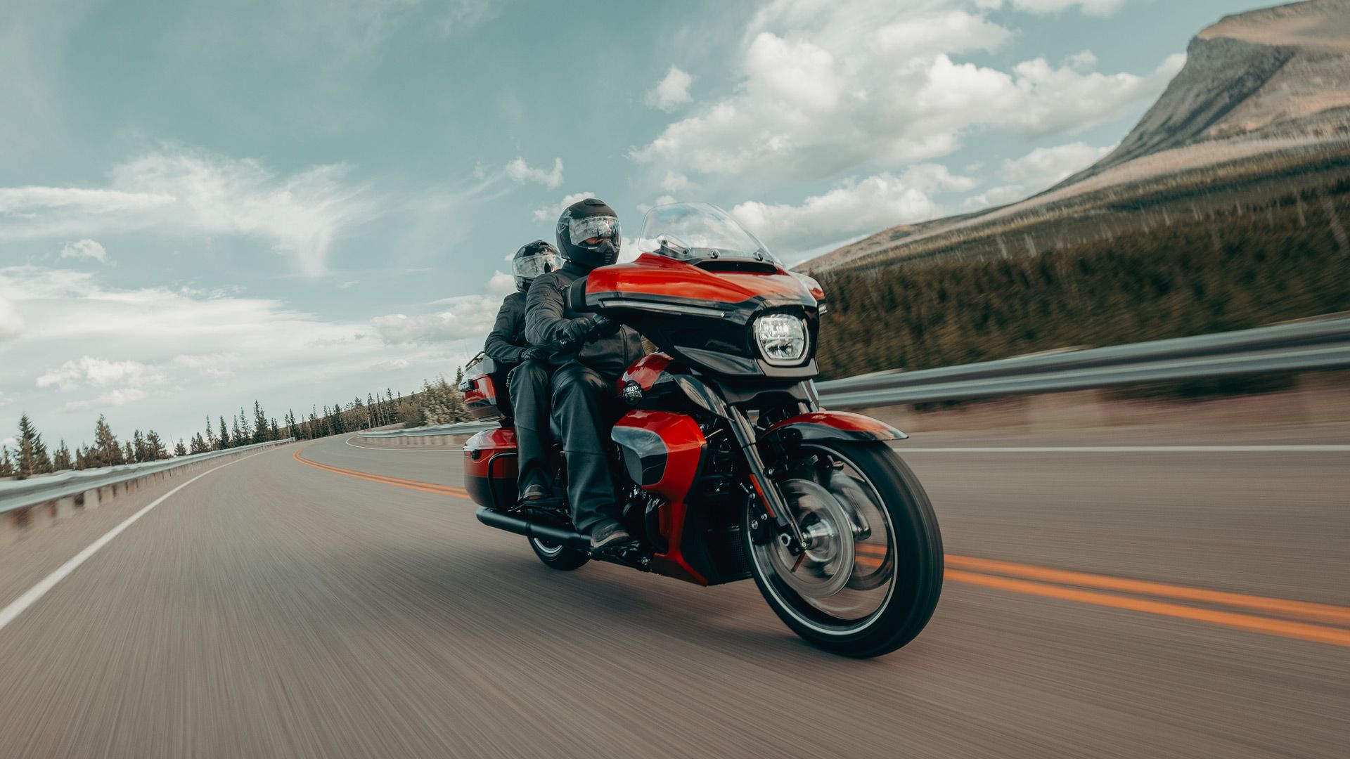 Harley Davidson Street Bob 2025 Accion (5)
