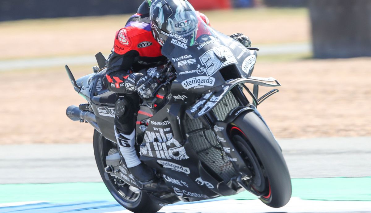 Lorenzo Savadori, Aprilia Racing, test Buriram MotoGP 2025 Lorenzo Savadori, Aprilia Racing, test Buriram MotoGP 2025