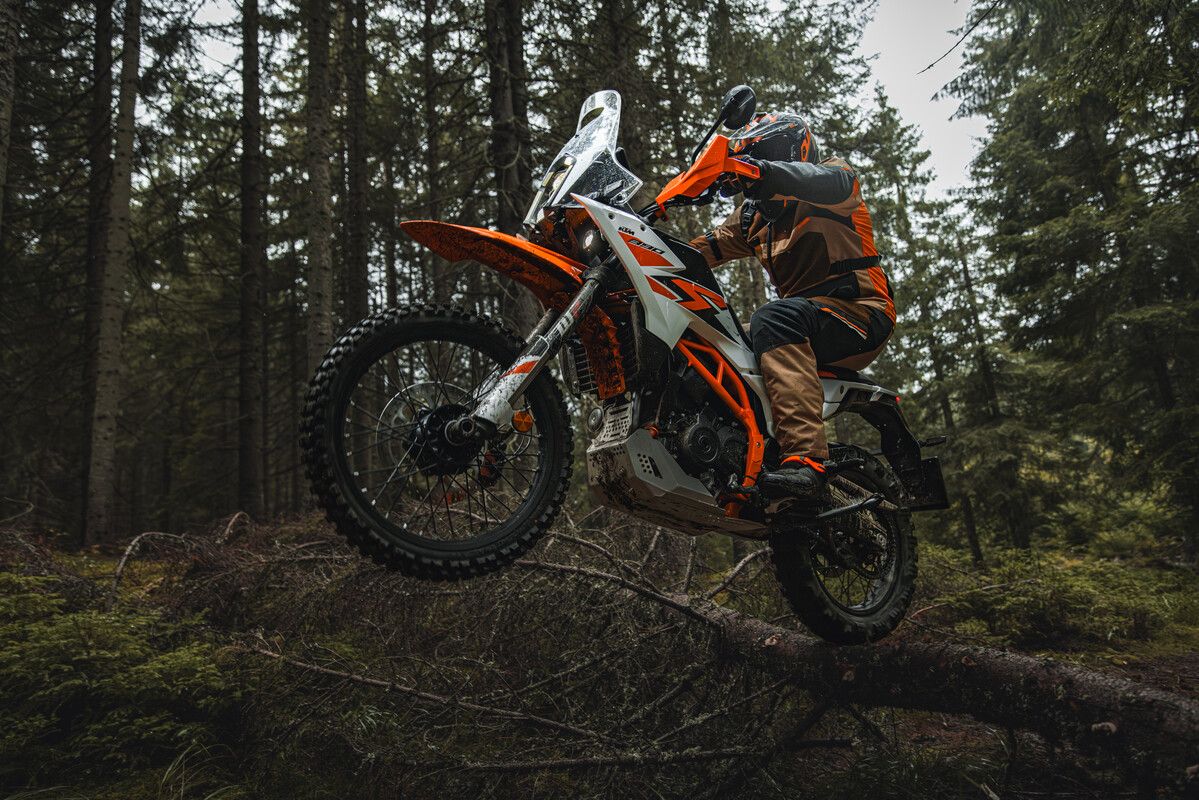 Fotos KTM 390 Adventure X / R 2025
