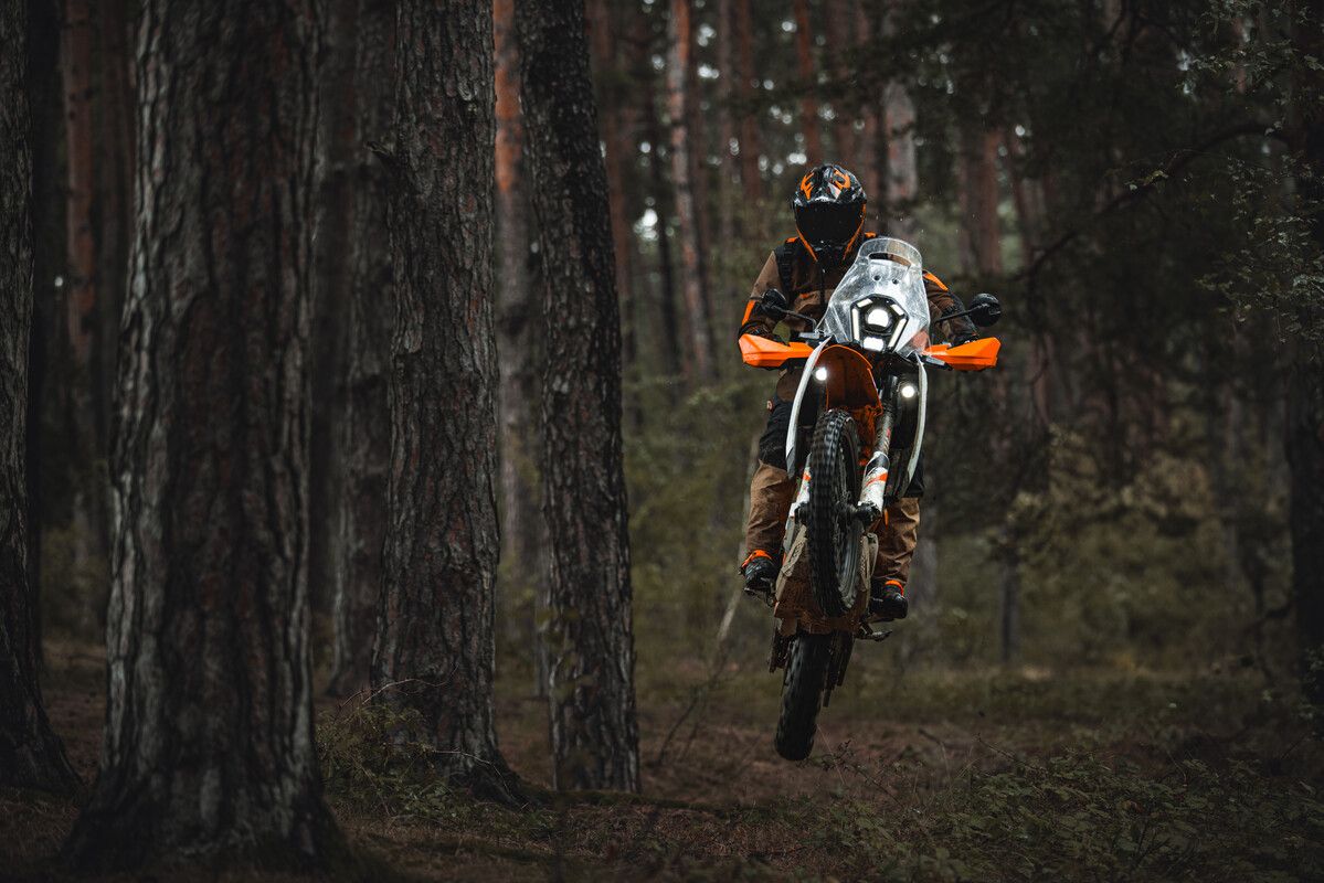 Fotos KTM 390 Adventure X / R 2025