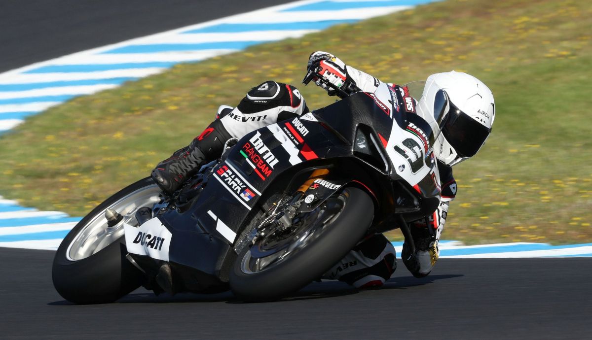 Danilo Petrucci ha sido tercero en el test SBK 2025 en Phillip Island Danilo Petrucci ha sido tercero en el test SBK 2025 en Phillip Island