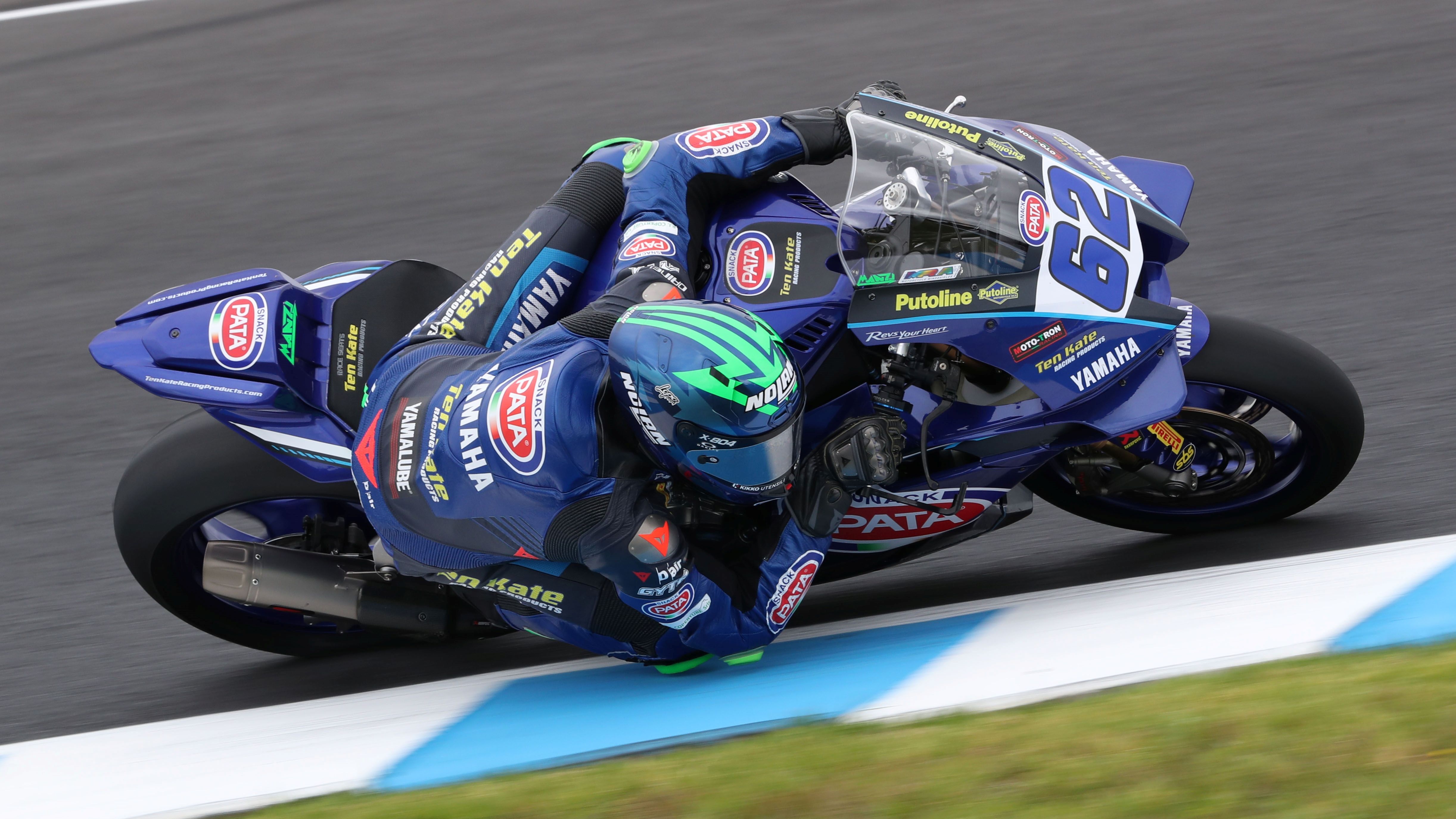 Stefano Manzi ha ganado la primera carrera de Supersport 2025 en Phillip Island