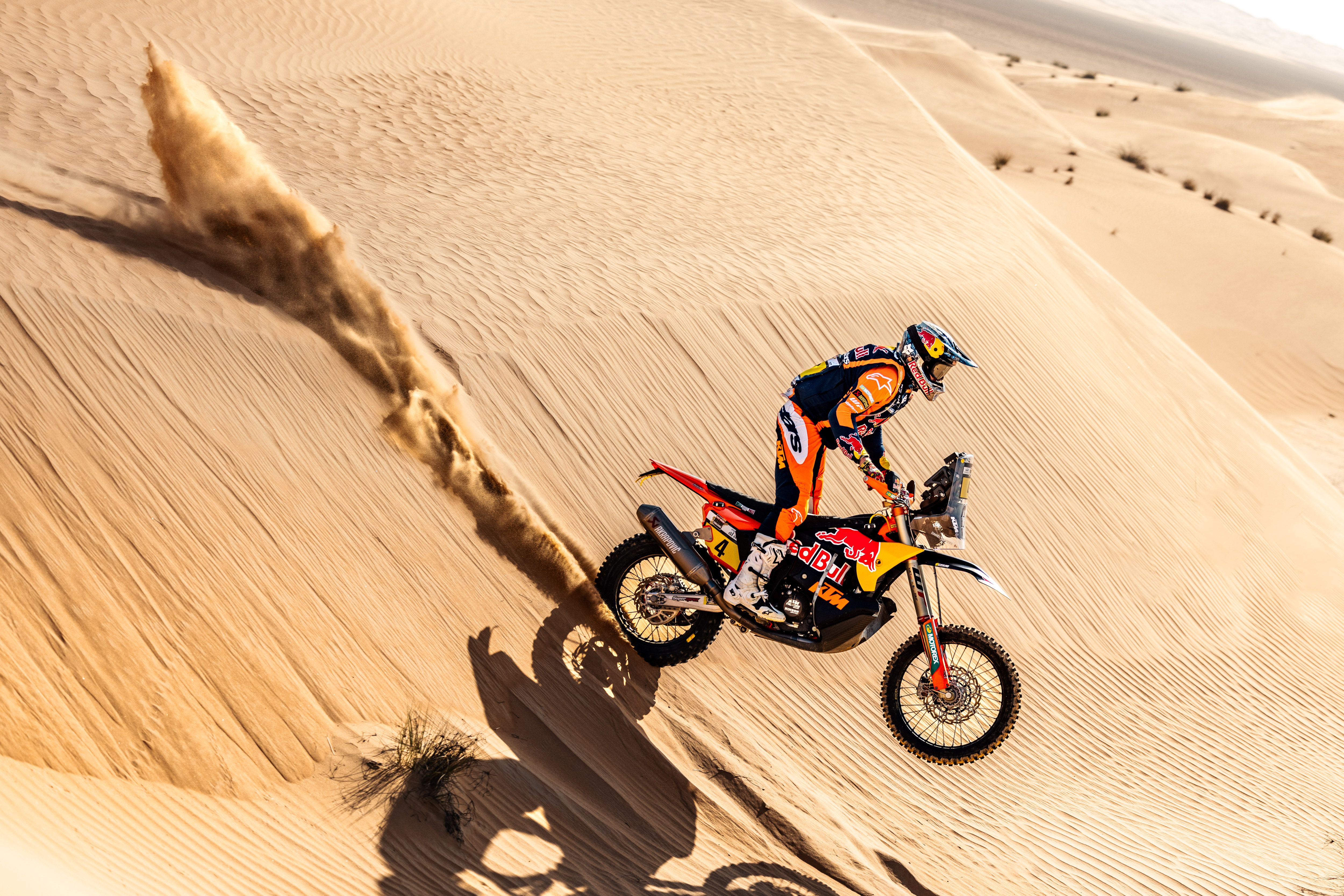 Abu Dhabi Desert Challenge. Daniel Sanders también gana y es más lider del Mundial de Rally-Raid