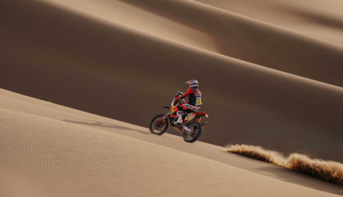 Red Bull KTM Factory Racing   2025 Abu Dhabi Desert Challenge 9