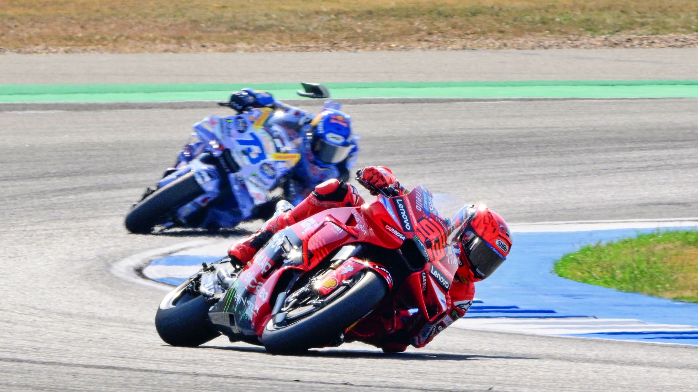 Marc Márquez ha dominado de inicio a fin el Sprint del GP de Tailandia de MotoGP 2025 ante Álex Márquez