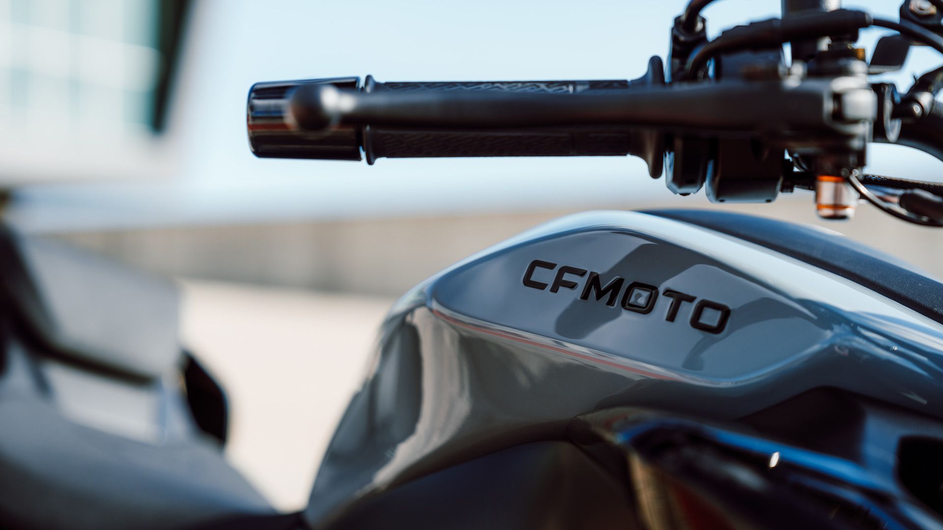 CFMoto 675NK 2025 Detalles (7)