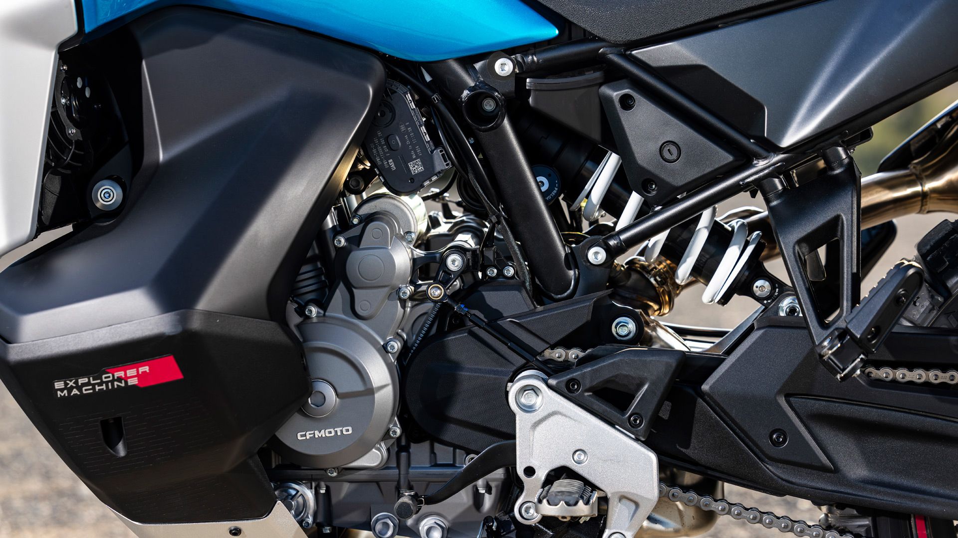 CFMoto 800 MT X 2025 Detalles (3)