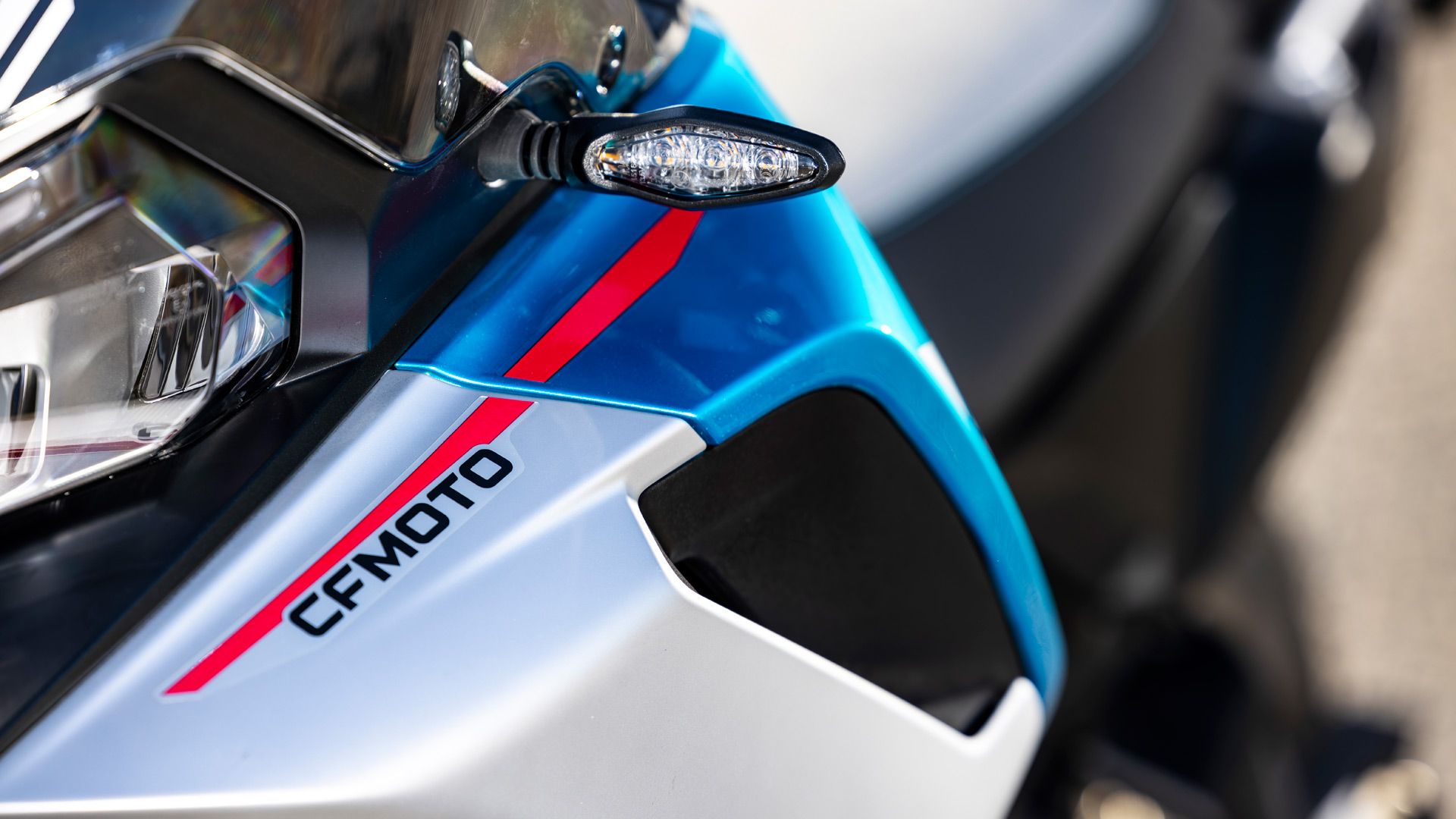 CFMoto 800 MT X 2025 Detalles (7)