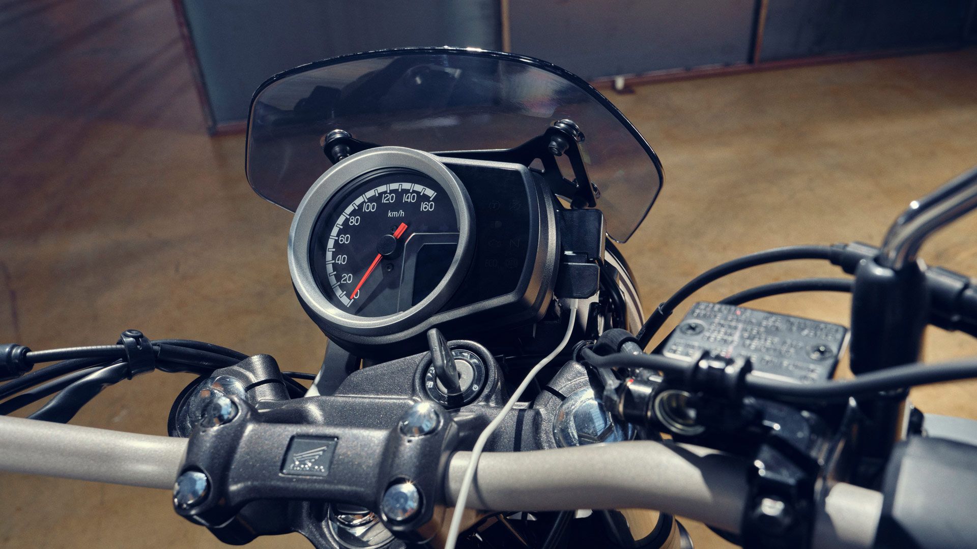 Honda GB350S 2025 Detalles (5)