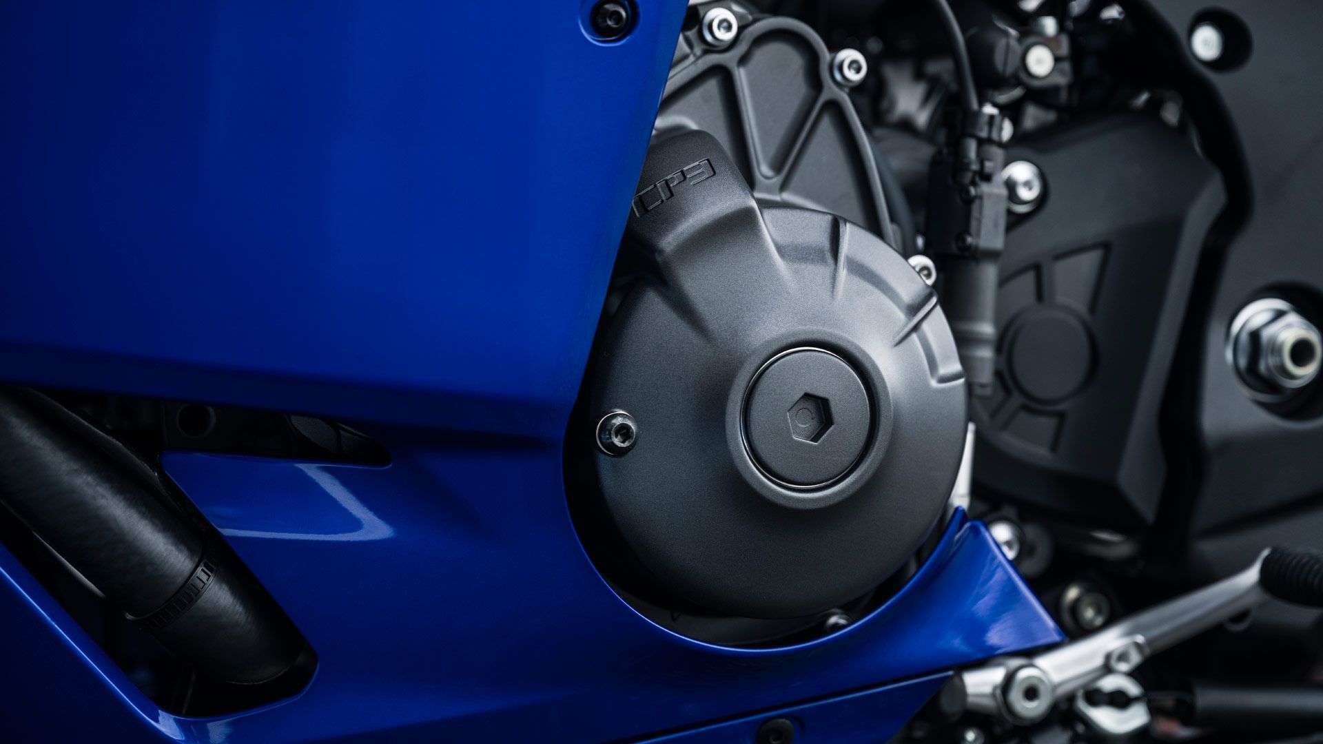 Yamaha R9 2025 Detalles (2B)