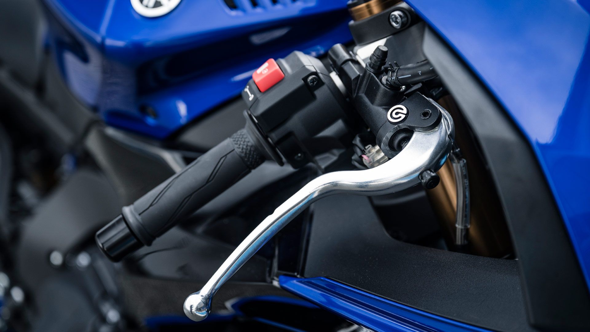 Yamaha R9 2025 Detalles (6B)