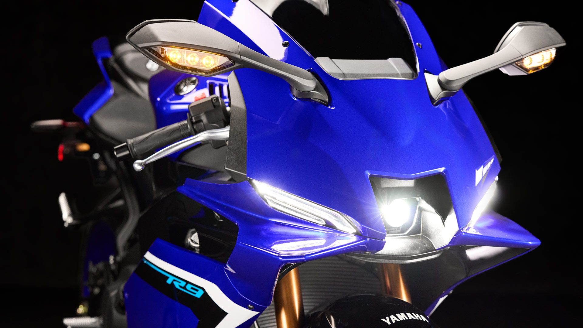 Yamaha R9 2025 Detalles (8)
