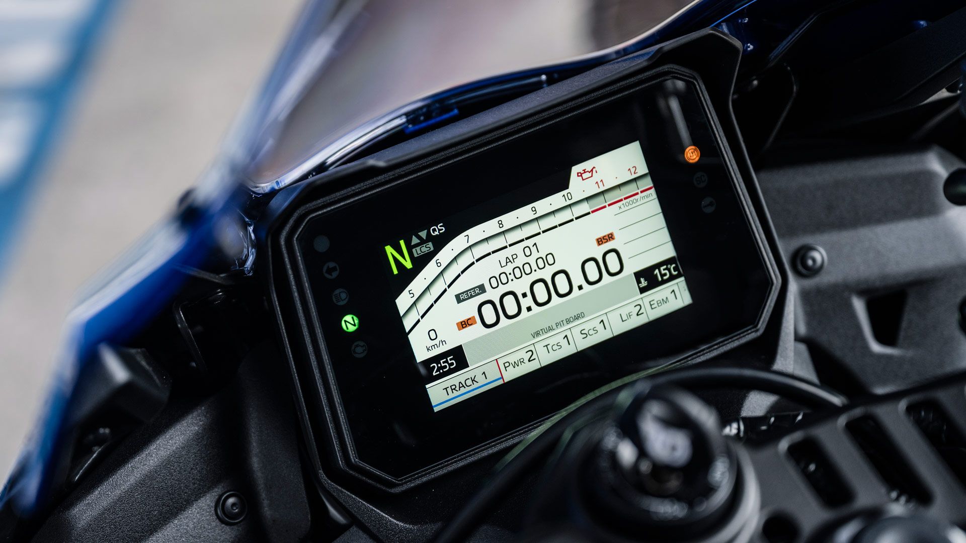 Yamaha R9 2025 Detalles (10B0)