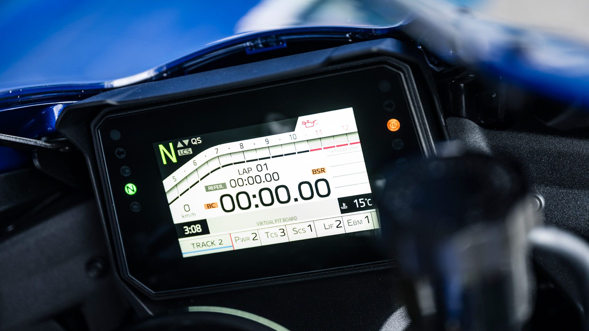 Yamaha R9 2025 Detalles (12)