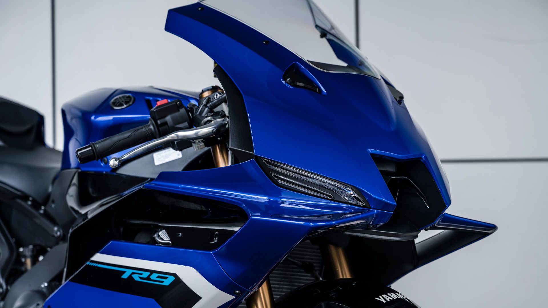 Yamaha R9 2025 Detalles (15)
