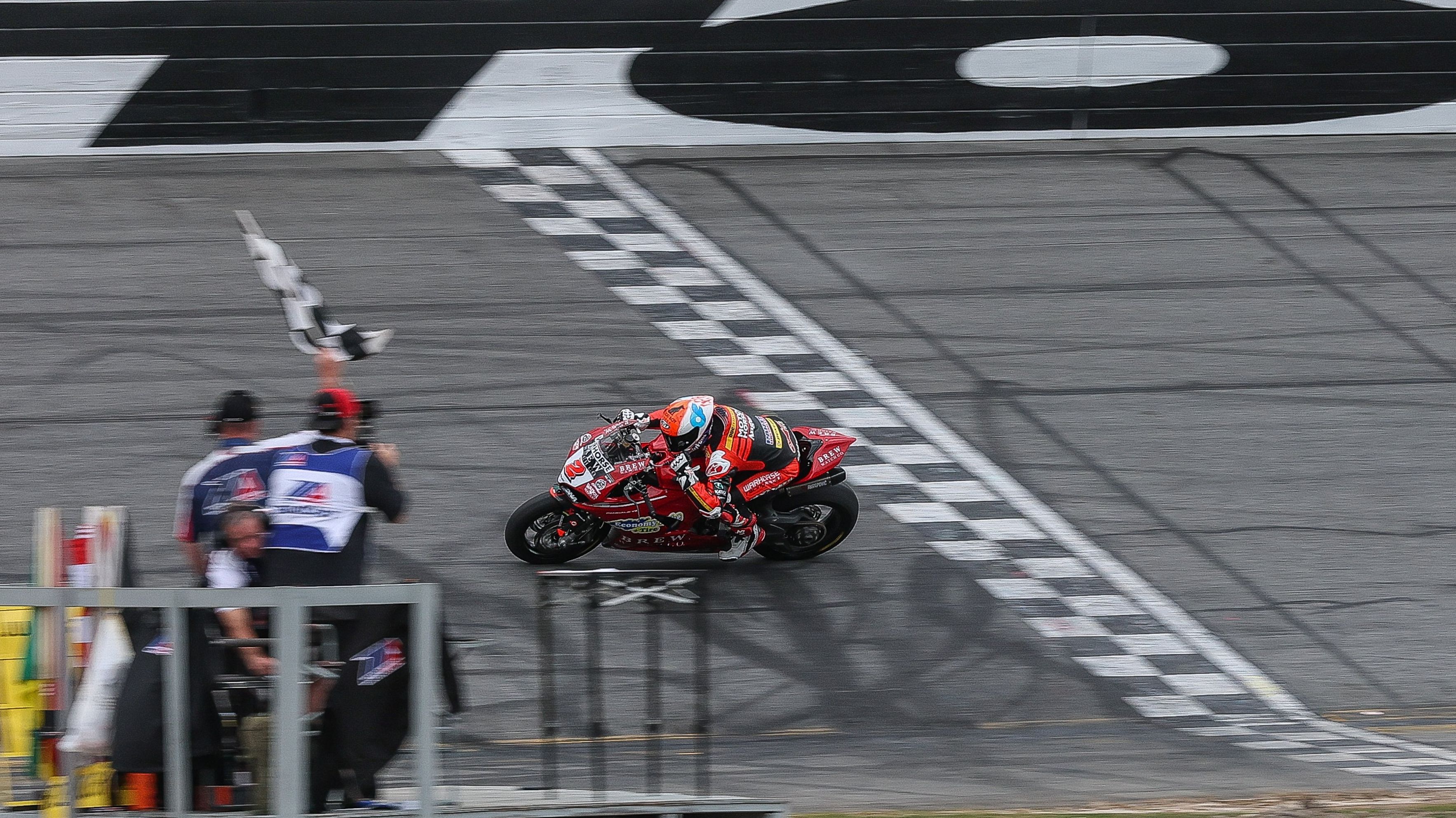 Histórico triunfo de Josh Herrin en la Daytona 200 2025