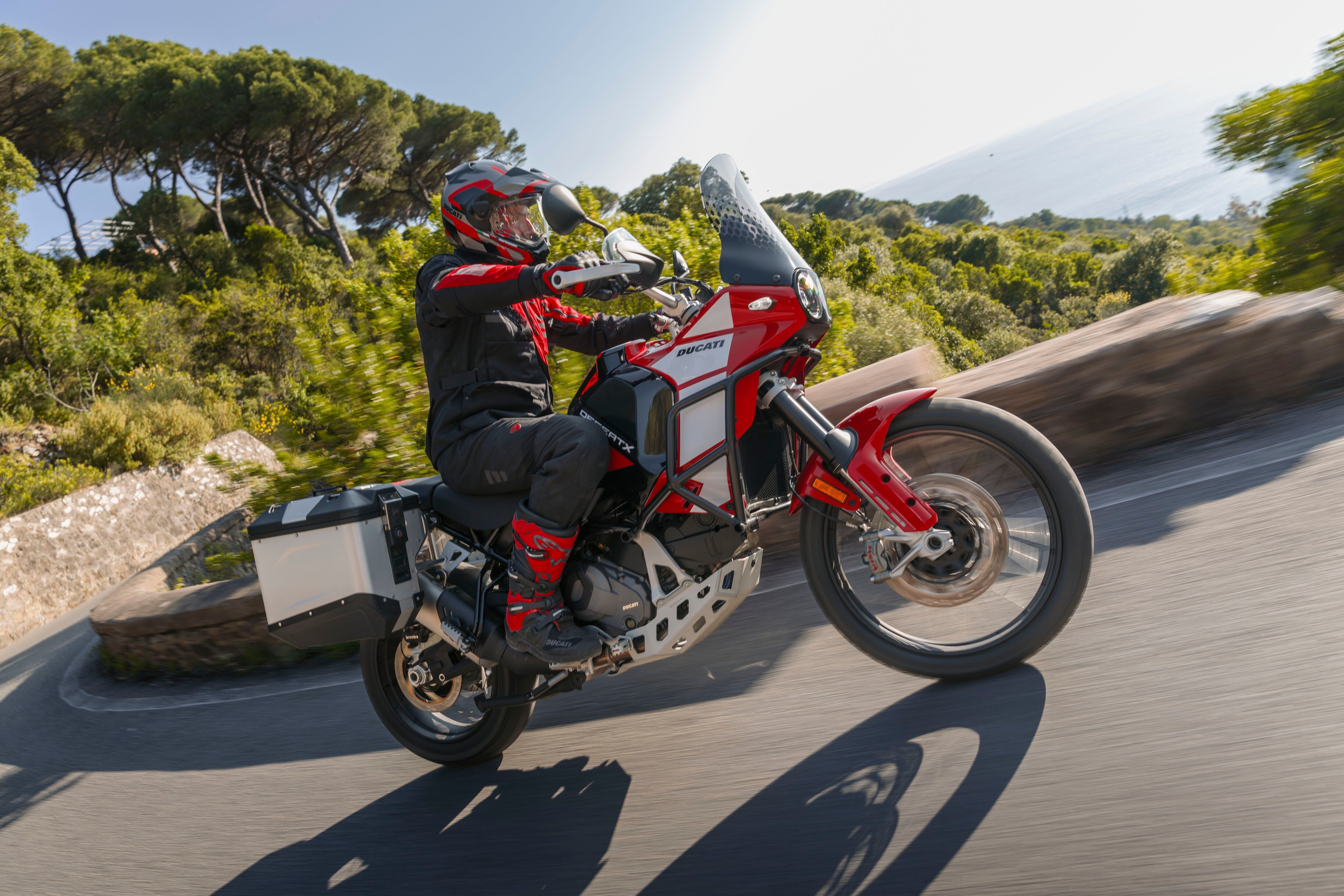 Ducati Sea to Sea, una experiencia premium que une el Mediterráneo y el Atlántico
