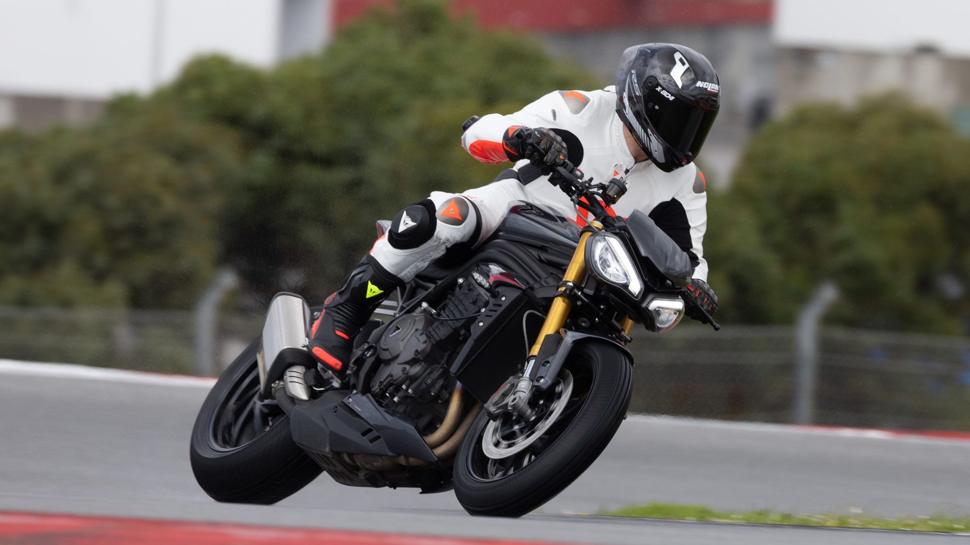 Triumph Speed Triple 1200 RS 2025 Accion Circuito Portimao (62)